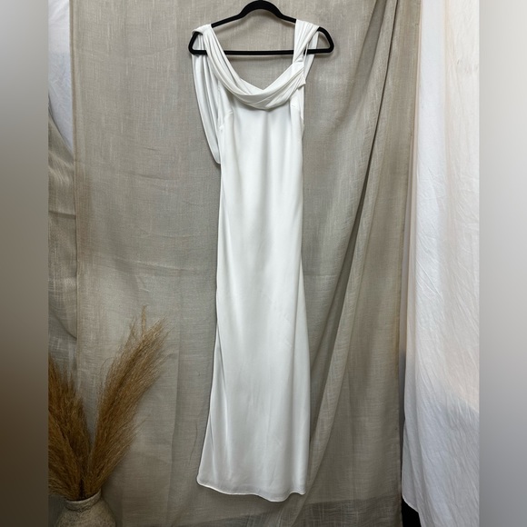 Fame & Partners Francois Drape Gown Maxi Dress in White Size 4 - Picture 9 of 15